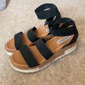 Steve Madden Platform Sandals